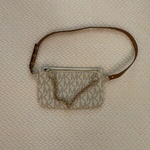 Adjustable purse